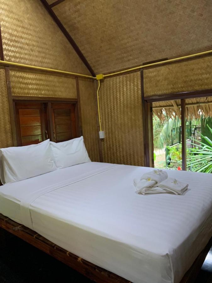 Khaosok Bamboo Huts Resort Khao Sok National Park 外观 照片