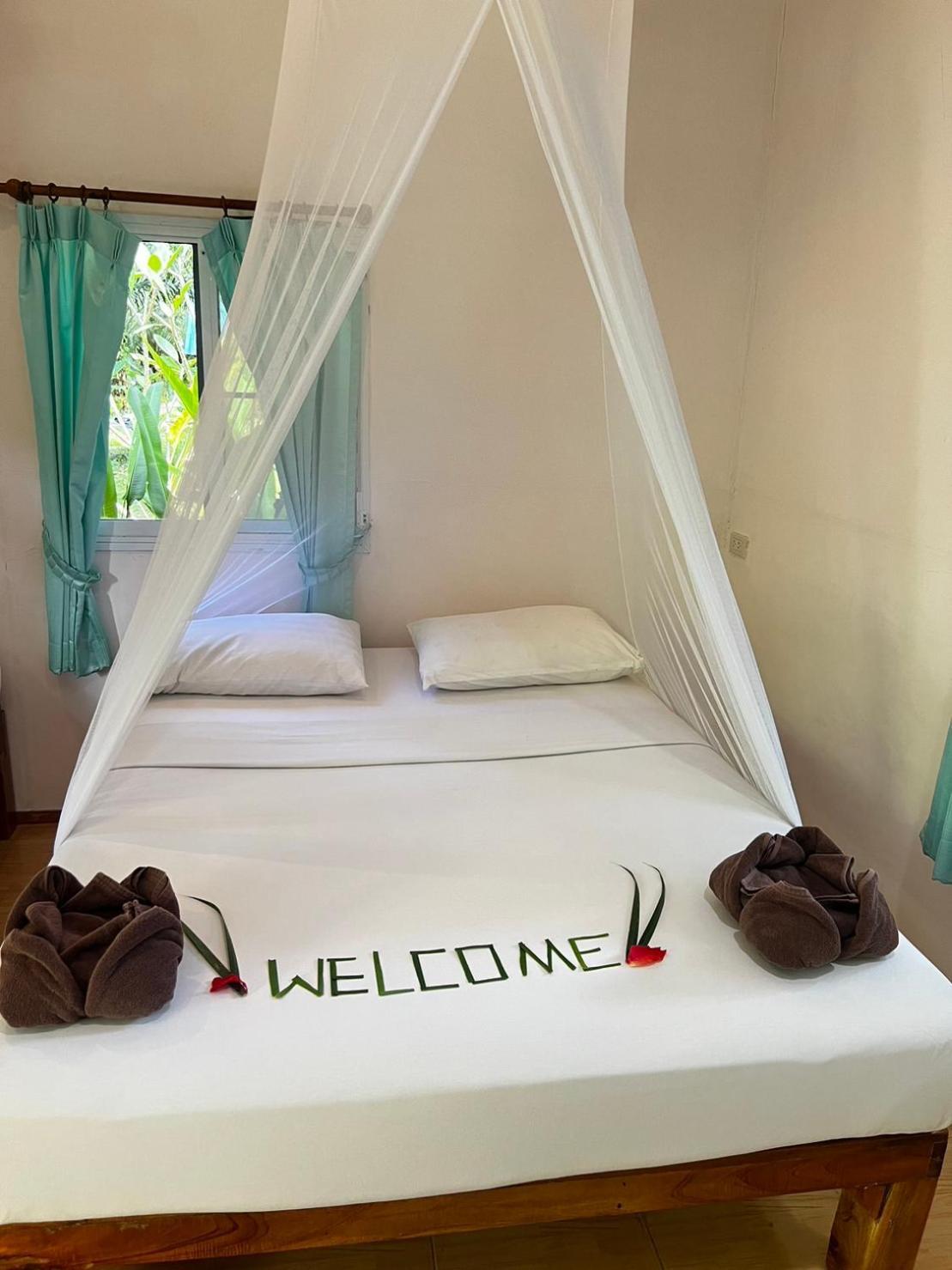 Khaosok Bamboo Huts Resort Khao Sok National Park 外观 照片