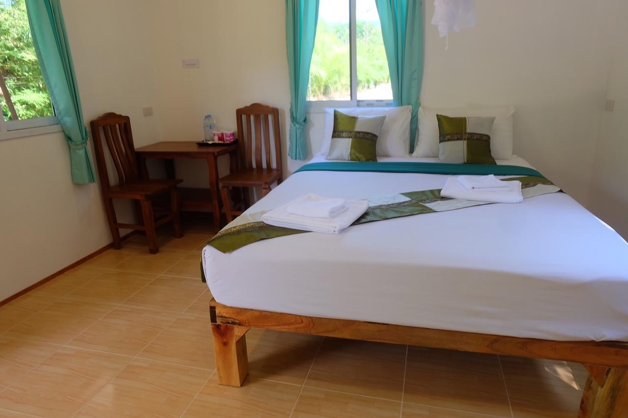 Khaosok Bamboo Huts Resort Khao Sok National Park 外观 照片