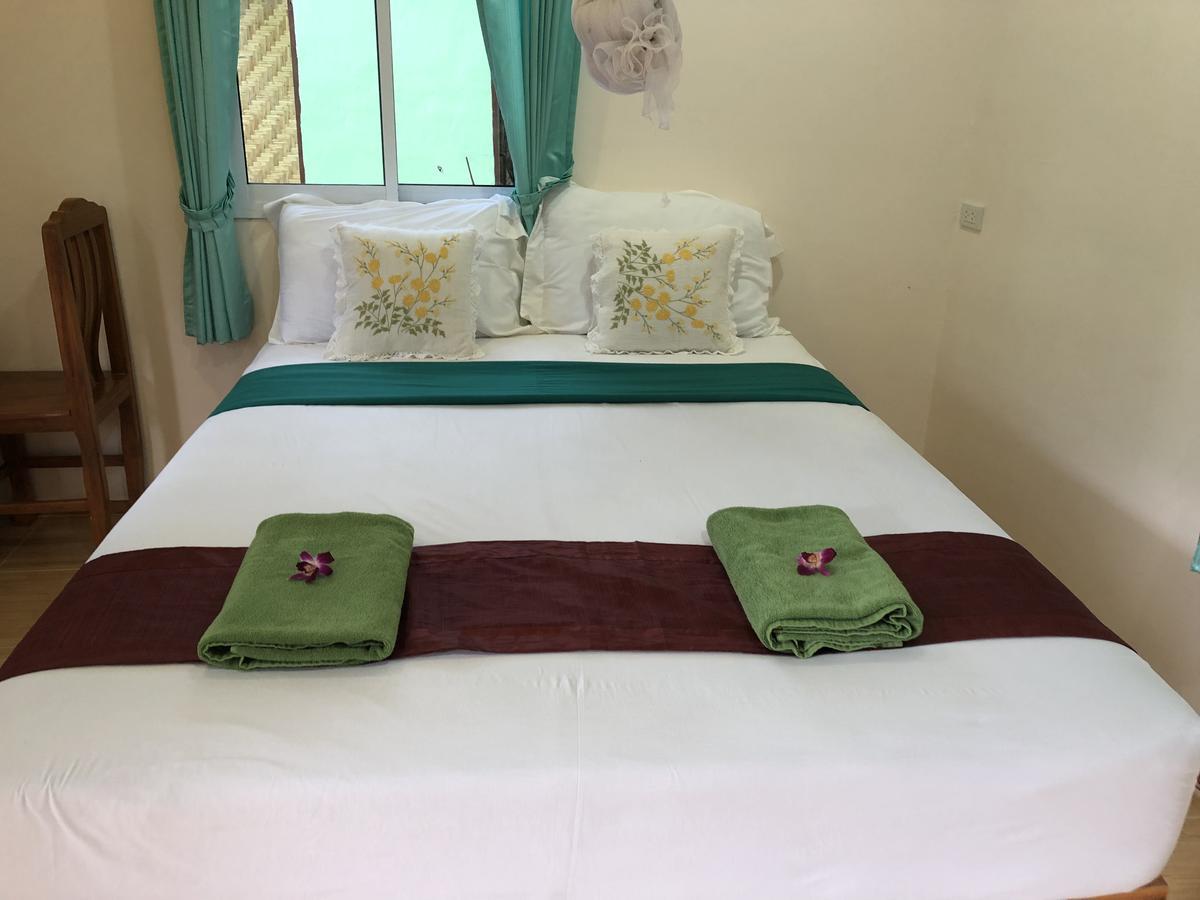 Khaosok Bamboo Huts Resort Khao Sok National Park 外观 照片